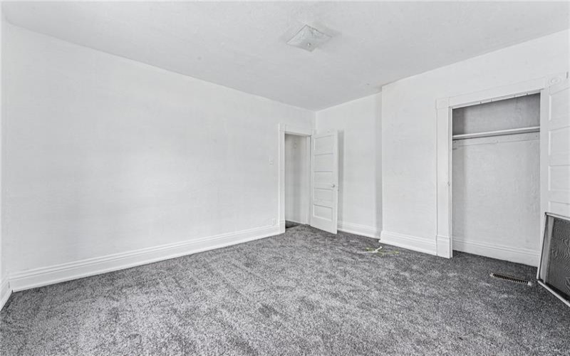 536 CONRAD AVE, CHARLEROI, 15022, ,Multi-unit,For Sale,CONRAD AVE,1691708