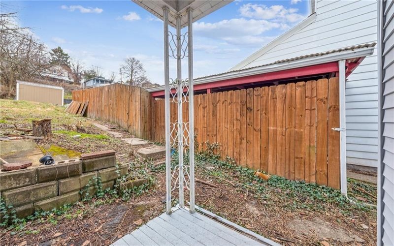 536 CONRAD AVE, CHARLEROI, 15022, ,Multi-unit,For Sale,CONRAD AVE,1691708