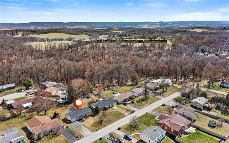 529 New Market Dr, Greensburg, 15601, 3 Bedrooms Bedrooms, ,1 BathroomBathrooms,Residential,For Sale,New Market Dr,1692735