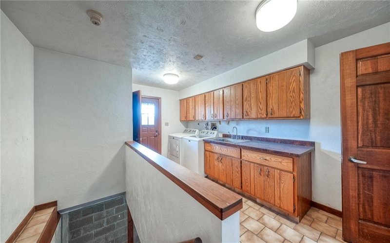 3121 Treeline Dr, Murrysville, 15668, 4 Bedrooms Bedrooms, 11 Rooms Rooms,2.1 BathroomsBathrooms,Residential,For Sale,Treeline Dr,1692787