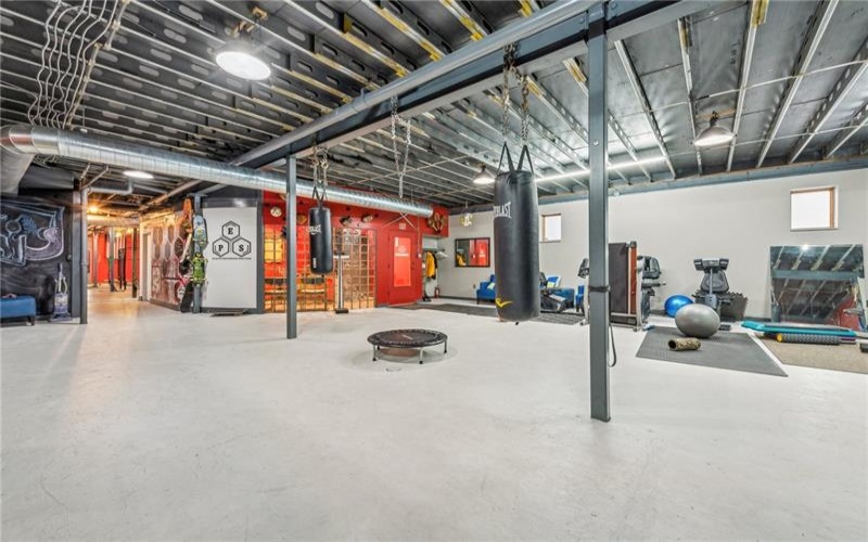 1010 Jefferson St, Latrobe, 15650, ,Commercial-industrial-business,For Sale,Jefferson St,1692818