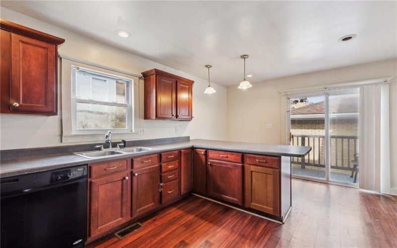 508 Isabella Ave, Charleroi, 15022, 3 Bedrooms Bedrooms, ,1 BathroomBathrooms,Residential,For Sale,Isabella Ave,1692820