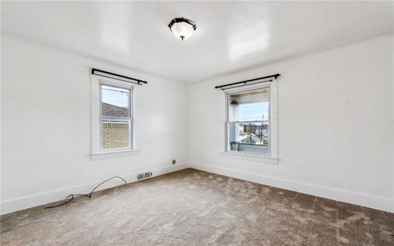 508 Isabella Ave, Charleroi, 15022, 3 Bedrooms Bedrooms, ,1 BathroomBathrooms,Residential,For Sale,Isabella Ave,1692820