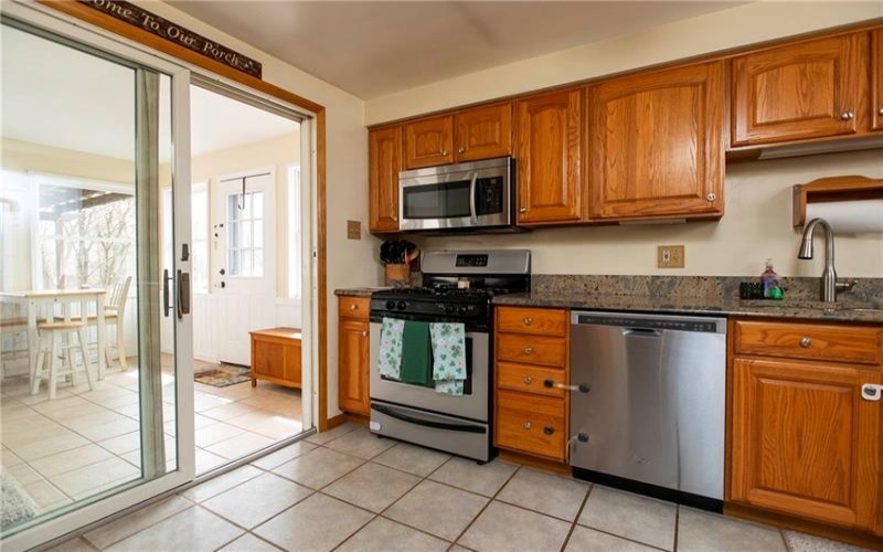1324 Swede Hill Rd, Greensburg, 15601, 3 Bedrooms Bedrooms, 10 Rooms Rooms,2.1 BathroomsBathrooms,Residential,For Sale,Swede Hill Rd,1692861