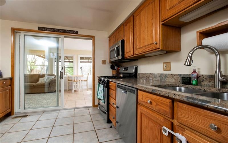 1324 Swede Hill Rd, Greensburg, 15601, 3 Bedrooms Bedrooms, 10 Rooms Rooms,2.1 BathroomsBathrooms,Residential,For Sale,Swede Hill Rd,1692861