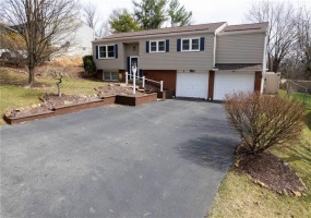 1324 Swede Hill Rd, Greensburg, 15601, 3 Bedrooms Bedrooms, 10 Rooms Rooms,2.1 BathroomsBathrooms,Residential,For Sale,Swede Hill Rd,1692861