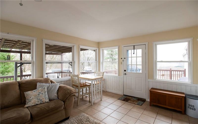 1324 Swede Hill Rd, Greensburg, 15601, 3 Bedrooms Bedrooms, 10 Rooms Rooms,2.1 BathroomsBathrooms,Residential,For Sale,Swede Hill Rd,1692861