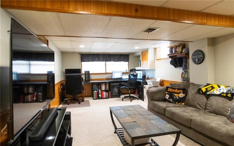 1324 Swede Hill Rd, Greensburg, 15601, 3 Bedrooms Bedrooms, 10 Rooms Rooms,2.1 BathroomsBathrooms,Residential,For Sale,Swede Hill Rd,1692861