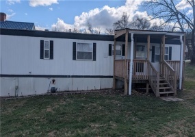 11 Stadium Road, Millsboro, 15348, 2 Bedrooms Bedrooms, 4 Rooms Rooms,1 BathroomBathrooms,Residential,For Sale,Stadium Road,1692874