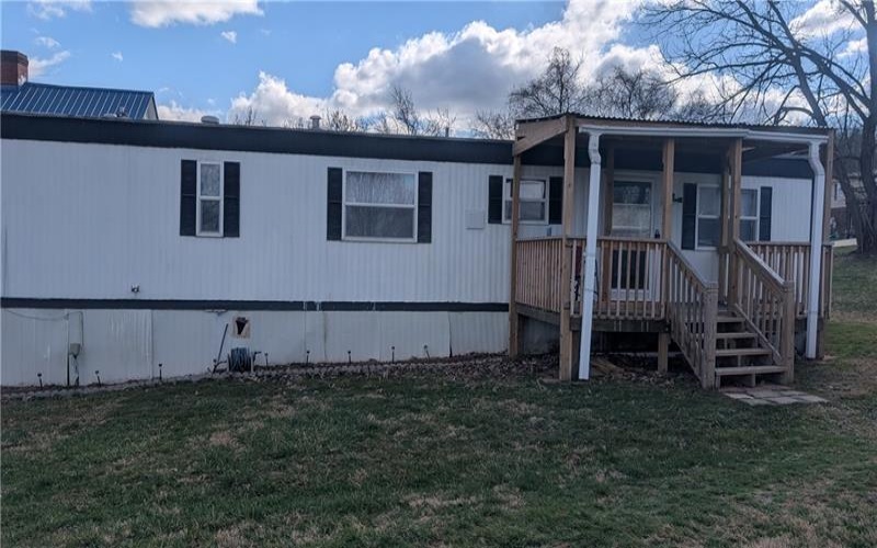 11 Stadium Road, Millsboro, 15348, 2 Bedrooms Bedrooms, 4 Rooms Rooms,1 BathroomBathrooms,Residential,For Sale,Stadium Road,1692874