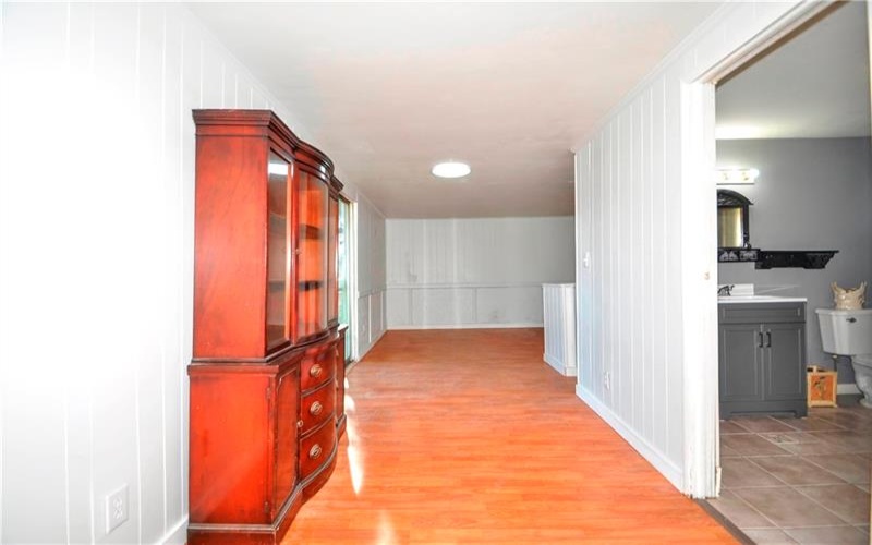 1082 Frye Rd, Jeannette, 15644, 3 Bedrooms Bedrooms, 5 Rooms Rooms,2.1 BathroomsBathrooms,Residential,For Sale,Frye Rd,1692881