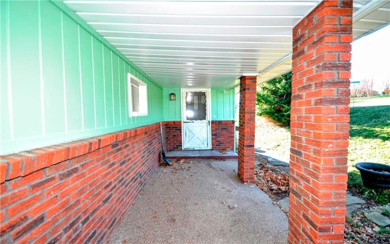 1082 Frye Rd, Jeannette, 15644, 3 Bedrooms Bedrooms, 5 Rooms Rooms,2.1 BathroomsBathrooms,Residential,For Sale,Frye Rd,1692881