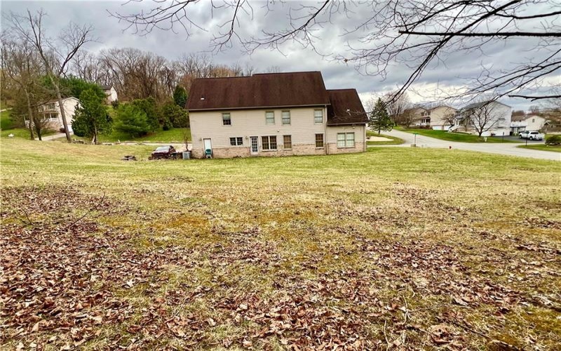 101 FIELDSTONE COURT, 15644, 15644, 6 Bedrooms Bedrooms, ,3.1 BathroomsBathrooms,Residential,For Sale,FIELDSTONE COURT,1692885