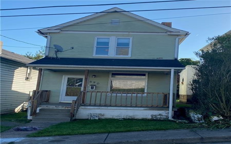 520 4th St, Monessen, 15062, 2 Bedrooms Bedrooms, ,1 BathroomBathrooms,Residential,For Sale,4th St,1692976