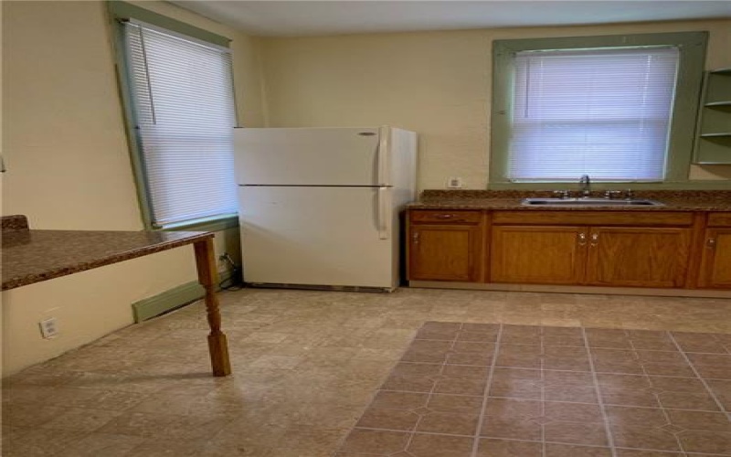 520 4th St, Monessen, 15062, 2 Bedrooms Bedrooms, ,1 BathroomBathrooms,Residential,For Sale,4th St,1692976