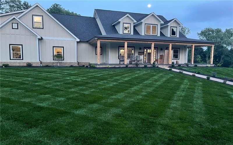 190 Frederick Drive, Upper Burrell, 15068, 4 Bedrooms Bedrooms, ,4.1 BathroomsBathrooms,Lease,For Sale,Frederick Drive,1693010