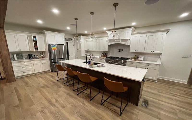 190 Frederick Drive, Upper Burrell, 15068, 4 Bedrooms Bedrooms, ,4.1 BathroomsBathrooms,Lease,For Sale,Frederick Drive,1693010
