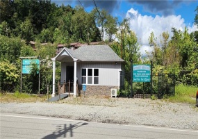 73 Pennsylvania Ave, Irwin, 15642, ,Commercial-industrial-business,For Sale,Pennsylvania Ave,1693011