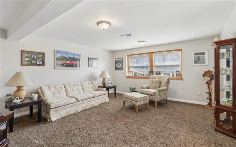 417 Manor Road, Delmont, 15626, 3 Bedrooms Bedrooms, 8 Rooms Rooms,2.1 BathroomsBathrooms,Residential,For Sale,Manor Road,1693032