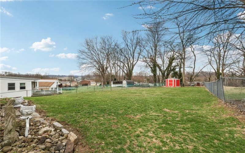 417 Manor Road, Delmont, 15626, 3 Bedrooms Bedrooms, 8 Rooms Rooms,2.1 BathroomsBathrooms,Residential,For Sale,Manor Road,1693032