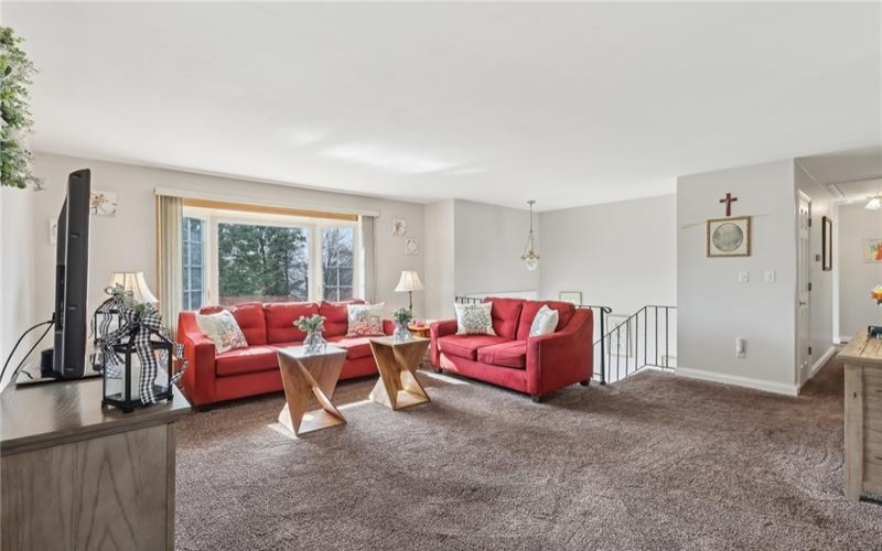417 Manor Road, Delmont, 15626, 3 Bedrooms Bedrooms, 8 Rooms Rooms,2.1 BathroomsBathrooms,Residential,For Sale,Manor Road,1693032