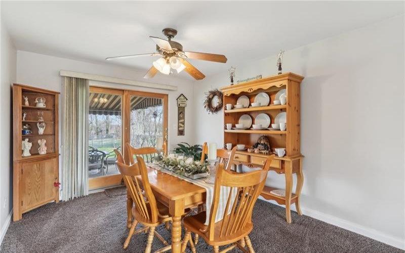 417 Manor Road, Delmont, 15626, 3 Bedrooms Bedrooms, 8 Rooms Rooms,2.1 BathroomsBathrooms,Residential,For Sale,Manor Road,1693032