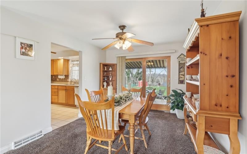 417 Manor Road, Delmont, 15626, 3 Bedrooms Bedrooms, 8 Rooms Rooms,2.1 BathroomsBathrooms,Residential,For Sale,Manor Road,1693032