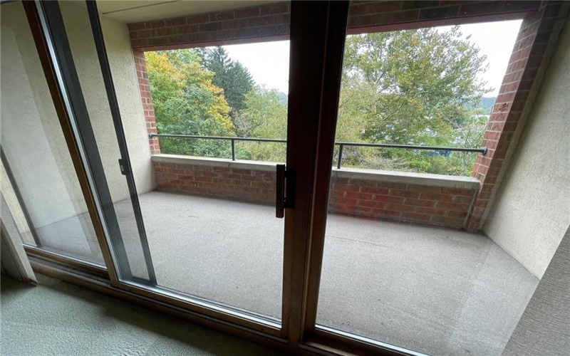 3885 Brookside Ln, Murrysville, 15668, 2 Bedrooms Bedrooms, 6 Rooms Rooms,2.1 BathroomsBathrooms,Residential,For Sale,Brookside Ln,1673953