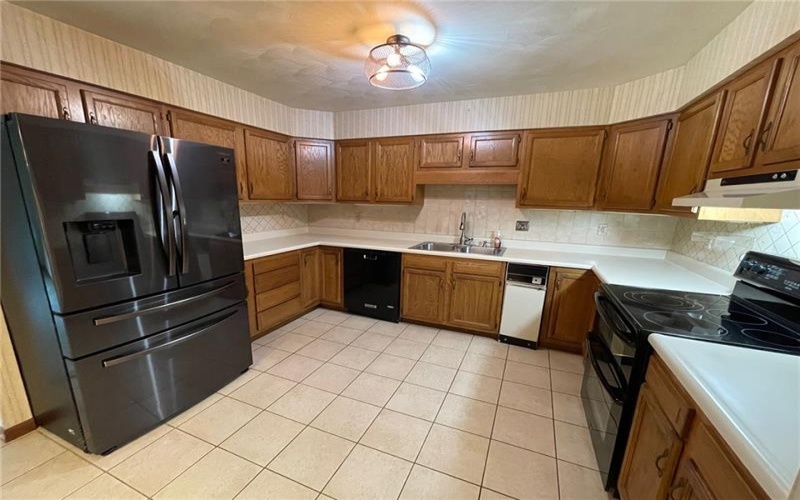 3885 Brookside Ln, Murrysville, 15668, 2 Bedrooms Bedrooms, 6 Rooms Rooms,2.1 BathroomsBathrooms,Residential,For Sale,Brookside Ln,1673953