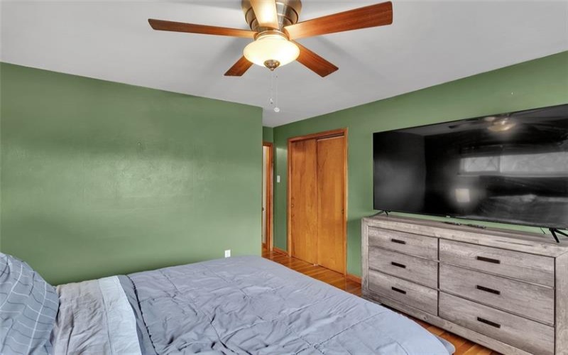 832 Regent St, Houston, 15342, 3 Bedrooms Bedrooms, 9 Rooms Rooms,1.1 BathroomsBathrooms,Residential,For Sale,Regent St,1692327