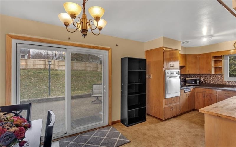 832 Regent St, Houston, 15342, 3 Bedrooms Bedrooms, 9 Rooms Rooms,1.1 BathroomsBathrooms,Residential,For Sale,Regent St,1692327