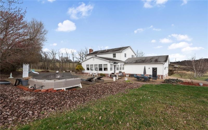 19 Misty Meadows Lane, Uniontown, 15401, 4 Bedrooms Bedrooms, 12 Rooms Rooms,3 BathroomsBathrooms,Residential,For Sale,Misty Meadows Lane,1693266