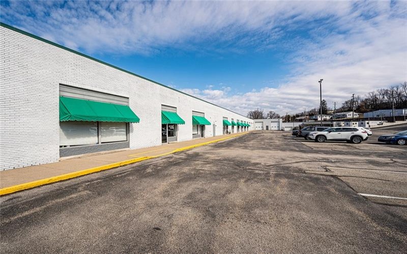 211 Huff Ave, Greensburg, 15601, ,Commercial-industrial-business,For Sale,Huff Ave,1692860