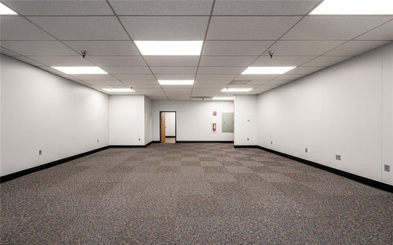 211 Huff Ave, Greensburg, 15601, ,Commercial-industrial-business,For Sale,Huff Ave,1692860