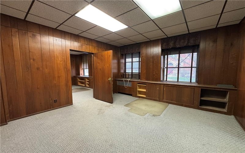 1 College Street, Washington, 15301, ,Commercial-industrial-business,For Sale,College Street,1693531