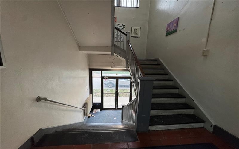 1 College Street, Washington, 15301, ,Commercial-industrial-business,For Sale,College Street,1693531