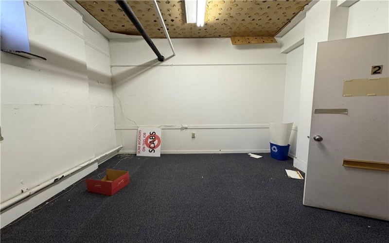 1 College Street, Washington, 15301, ,Commercial-industrial-business,For Sale,College Street,1693531