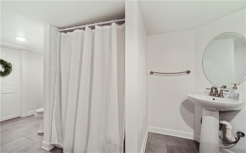 319 1st Ave, Belle Vernon, 15012, 2 Bedrooms Bedrooms, 5 Rooms Rooms,2 BathroomsBathrooms,Residential,For Sale,1st Ave,1693697