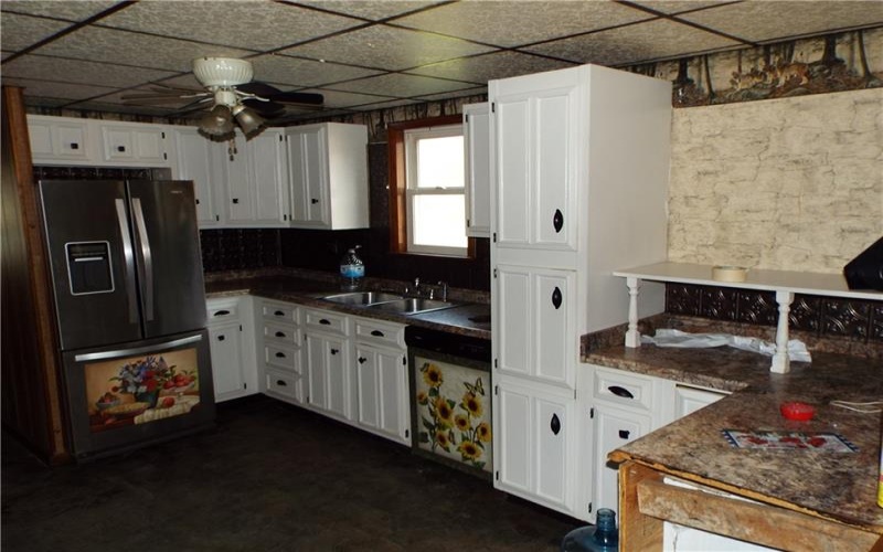 18 Penn Ave, Clarksville, 15322, 2 Bedrooms Bedrooms, ,1 BathroomBathrooms,Residential,For Sale,Penn Ave,1693771