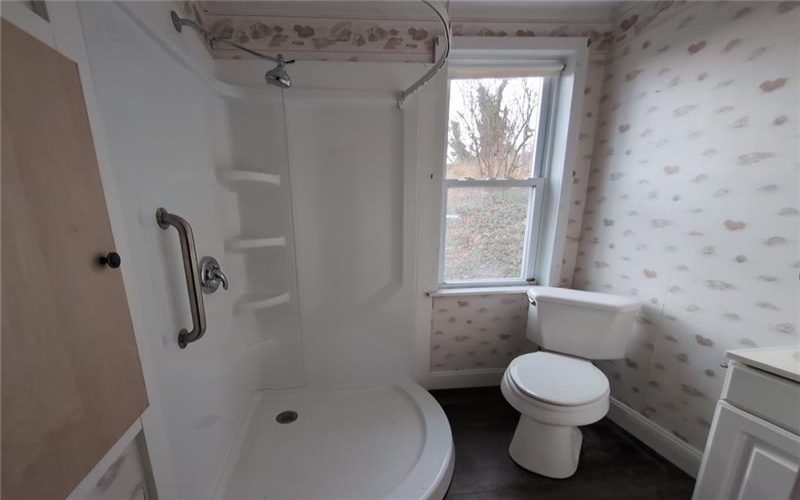 113 Hopwood Fairchance Rd, Hopwood, 15445, 3 Bedrooms Bedrooms, 7 Rooms Rooms,2 BathroomsBathrooms,Residential,For Sale,Hopwood Fairchance Rd,1693905