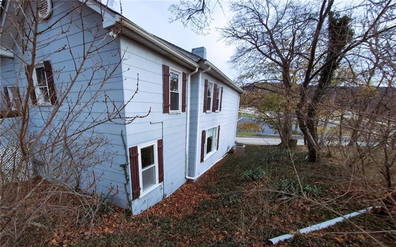 113 Hopwood Fairchance Rd, Hopwood, 15445, 3 Bedrooms Bedrooms, 7 Rooms Rooms,2 BathroomsBathrooms,Residential,For Sale,Hopwood Fairchance Rd,1693905