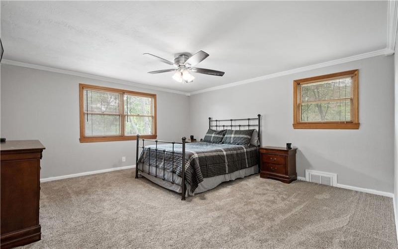 2725 Locust Drive, Pittsburgh, 15241, 3 Bedrooms Bedrooms, 9 Rooms Rooms,2 BathroomsBathrooms,Residential,For Sale,Locust Drive,1690053