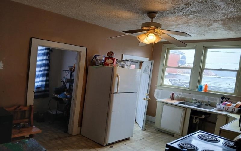 102 4th Ave, Brownsville, 15417, ,Multi-unit,For Sale,4th Ave,1693788