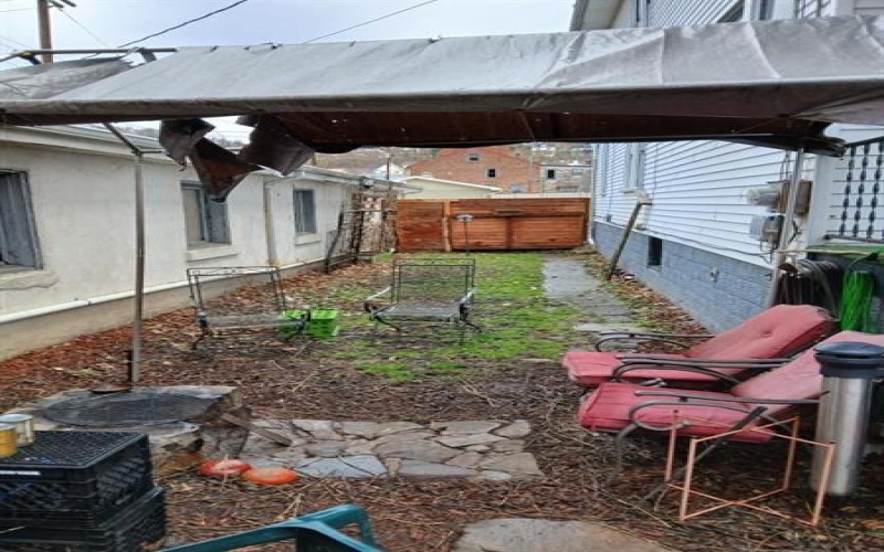 102 4th Ave, Brownsville, 15417, ,Multi-unit,For Sale,4th Ave,1693788