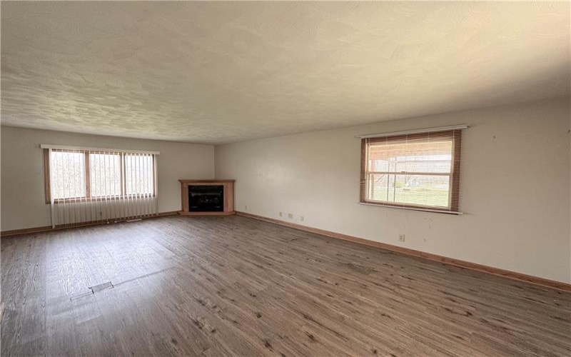 107 Airport Road, Mt. Pleasant, 15666, 3 Bedrooms Bedrooms, 10 Rooms Rooms,2 BathroomsBathrooms,Residential,For Sale,Airport Road,1693974