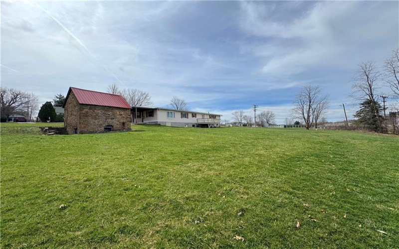 107 Airport Road, Mt. Pleasant, 15666, 3 Bedrooms Bedrooms, 10 Rooms Rooms,2 BathroomsBathrooms,Residential,For Sale,Airport Road,1693974