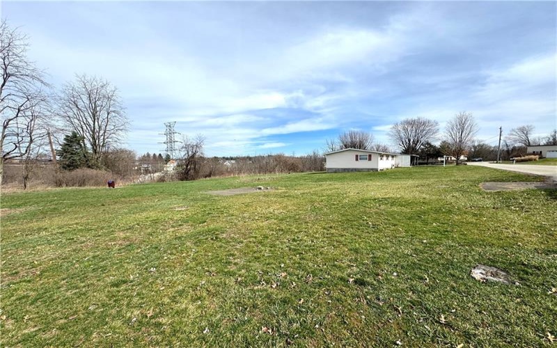 107 Airport Road, Mt. Pleasant, 15666, 3 Bedrooms Bedrooms, 10 Rooms Rooms,2 BathroomsBathrooms,Residential,For Sale,Airport Road,1693974