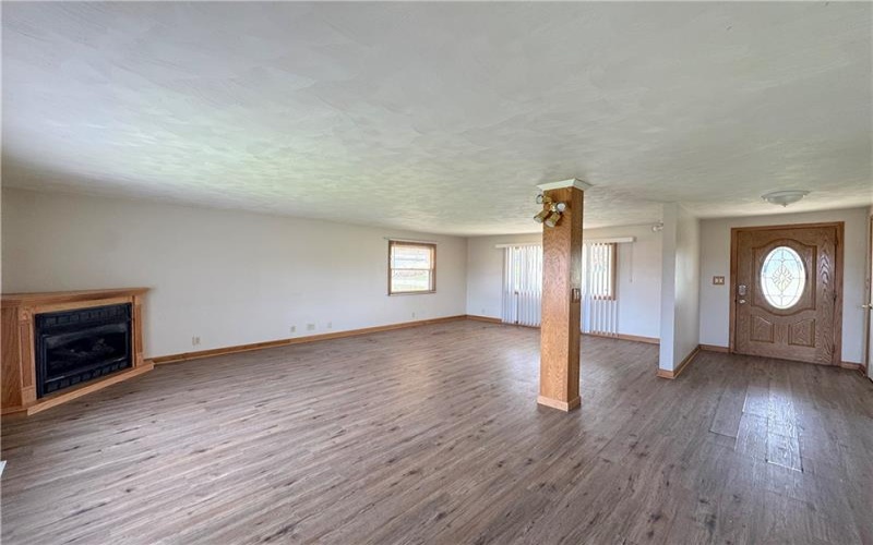 107 Airport Road, Mt. Pleasant, 15666, 3 Bedrooms Bedrooms, 10 Rooms Rooms,2 BathroomsBathrooms,Residential,For Sale,Airport Road,1693974