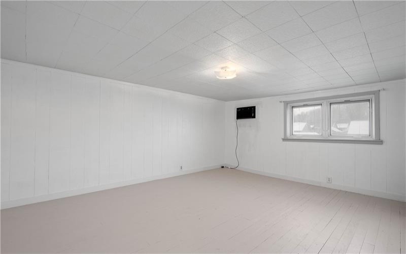 53 Sycamore St, Ellsworth, 15331, 2 Bedrooms Bedrooms, ,1 BathroomBathrooms,Residential,For Sale,Sycamore St,1681176