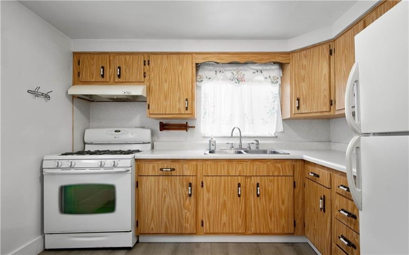 53 Sycamore St, Ellsworth, 15331, 2 Bedrooms Bedrooms, ,1 BathroomBathrooms,Residential,For Sale,Sycamore St,1681176